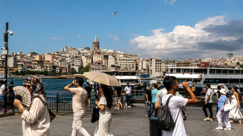 Istanbulda sicaklik tirmanacak akom saganak yagis icin tarih verdi yeGrNjAA.png