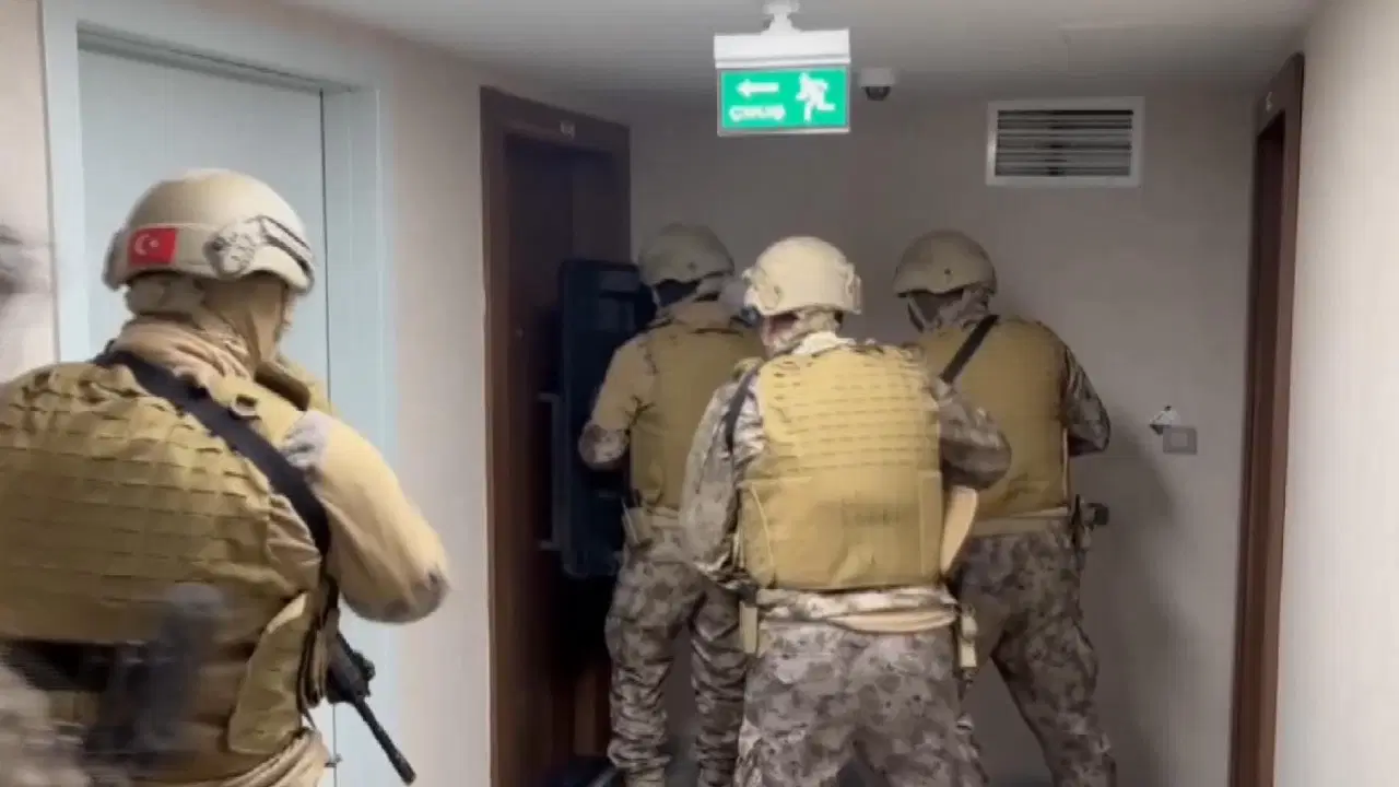 İstanbul’da yasa dışı bahis operasyonu: Binlerce hesaba bloke, 19 adrese baskın!