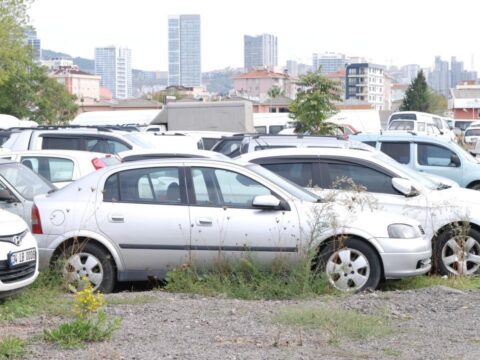 Istanbulda yediemin otopark ve cekici ucretlerine zam fQcjdGa5.jpg