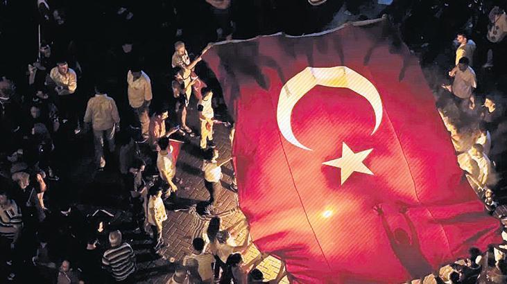 Istikbale yon veren gece nD5BmQHl.jpg