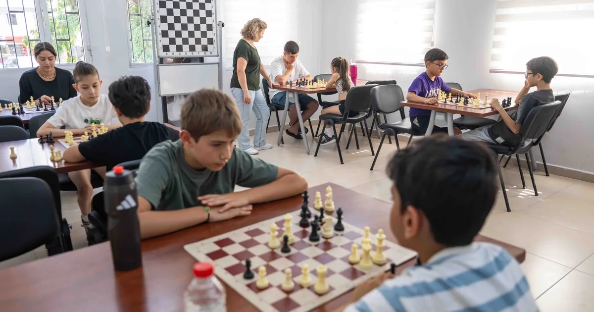 İzmir Bornova’da yaz tatili üretime dönüştü