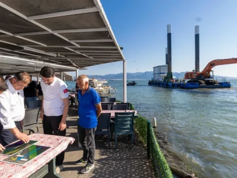 Izmir korfezinde dip tarama calismalariyla deniz yasami canlaniyor eCQ2Sxsl.webp