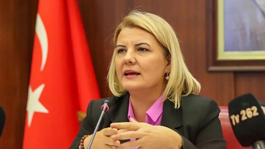 Izmit belediye baskani fatma kaplan hurriyet adliyeye sevk ediliyor sjqLhM9G.jpg