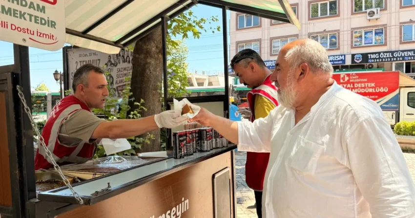 Izmit belediyesinden serinleten ikrami bAzUg7hd.webp