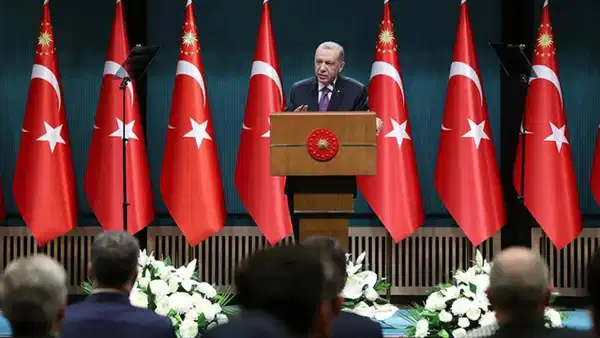 Kabine 2 hafta aranin ardindan toplaniyor erdoganin masasinda hangi konular var Nzbg5chD.jpg