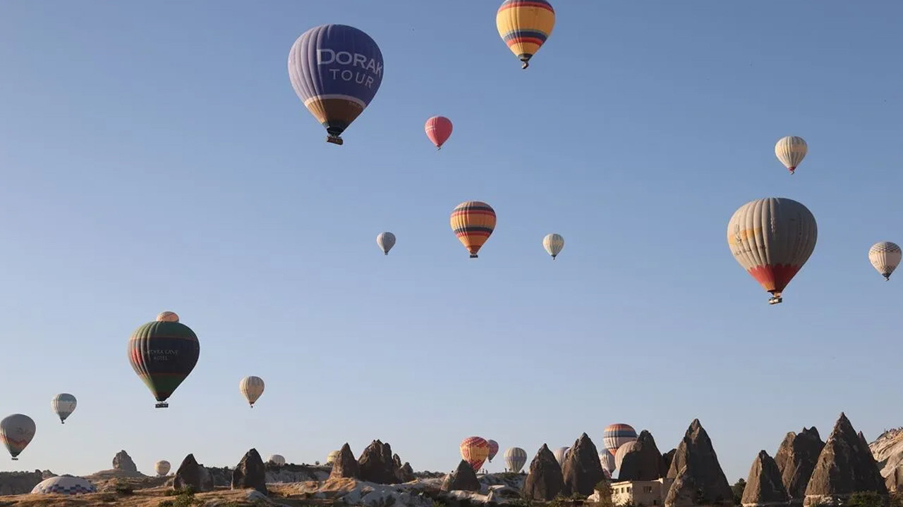 Kapadokya semalarinda rekor ilgi 6 ayda 256 bin turist balonlarla uctu DFrzXZgn.jpg
