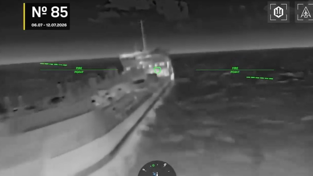 Karadeniz’de hareketli gece! Ukrayna 14 Rus gemisini vurduğunu duyurdu