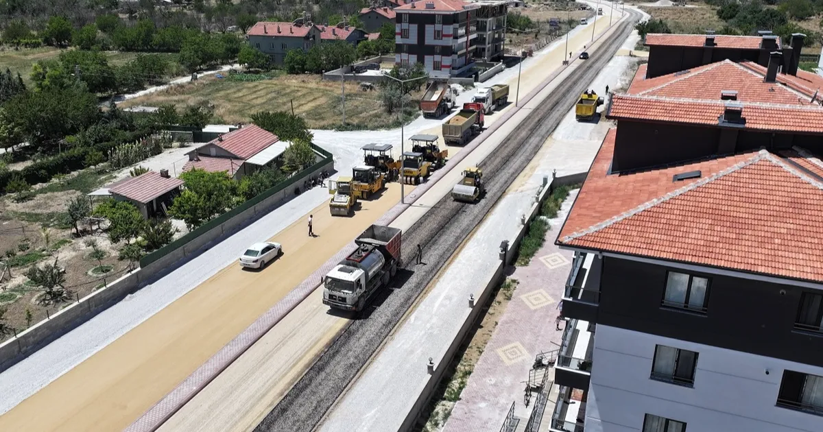 Karatay’da ulaşım ağı büyüyor