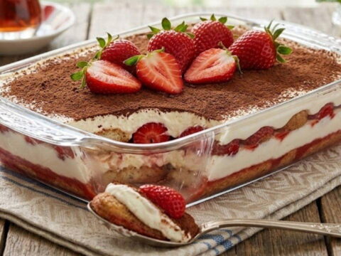 Kasik kasik ferahlik cilekli tiramisu tarifi ds6cOOn9.jpg