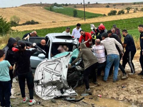 Kastamonuda 3 aracin karistigi kazada 1 kisi oldu 6 kisi yaralandi GVvhGYtE.jpg