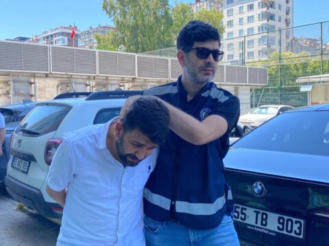 Kavga ettigi kisiyi otomobiliyle 2 kez uzerinden gecip olduren sanigin cezasi belli oldu pWLLVPGG.jpg
