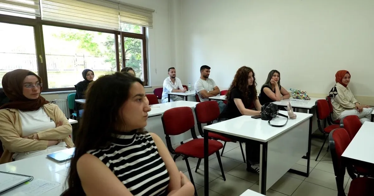 KAYMEK’ten yabancı dil Konuşma Kulübü