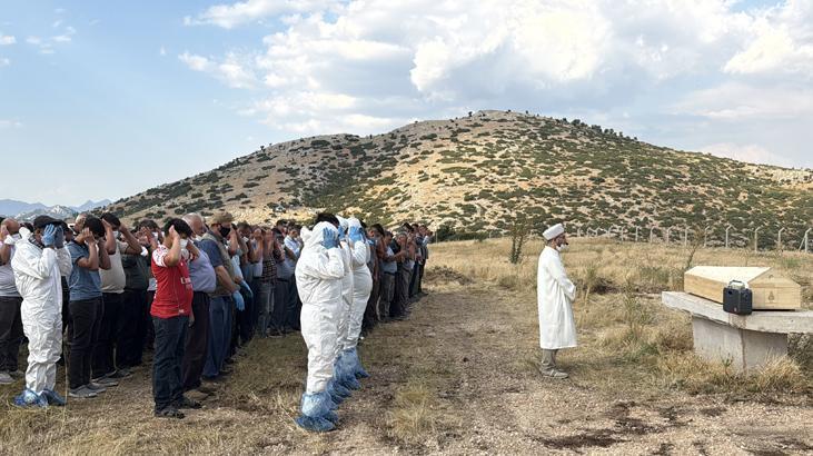 Kene tehlikesi bir can daha aldı! Cenazesinde alınan tedbirler dikkat çekti