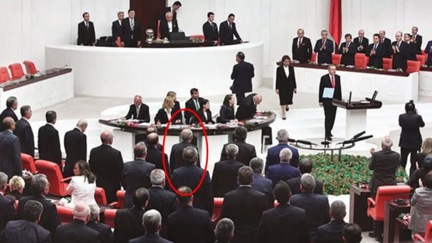 Kilicdaroglu erdogan icin ayaga kalkmadim dedi eski chpli vekil fotografla yanit verdi yalan soyluyor KV2rWHpm.jpg