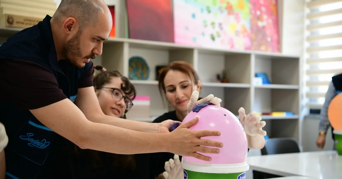 Kocaeli Çayırova’da engelsiz yürekler yaz okulunda buluşuyor