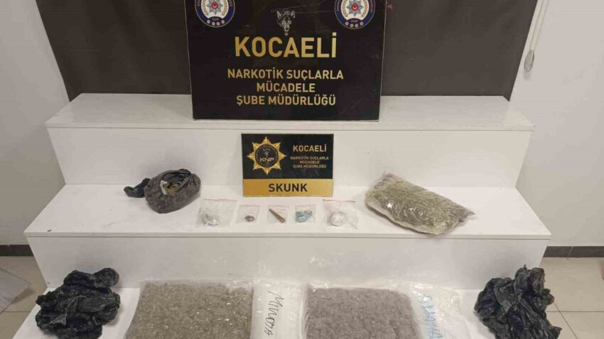 Kocaelide kilolarca skunk ele gecirildi 8Wg3DWk4.jpg