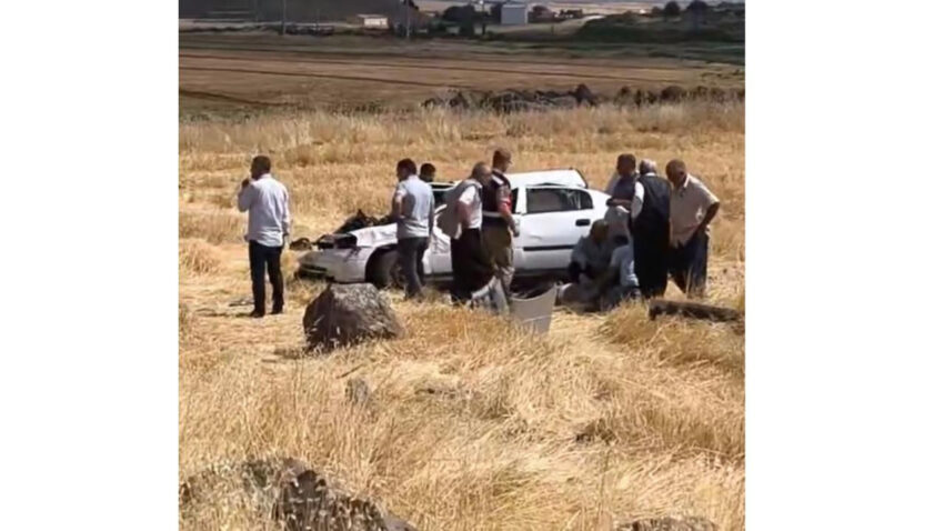 Kontrolden cikan otomobil takla atti 2 yarali UBOHYyQM.jpg