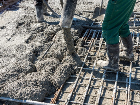 Konut projeleri yeniden basliyor finansman krizi hazir beton sektorunu zorluyor Wn7Pxn9I.jpg