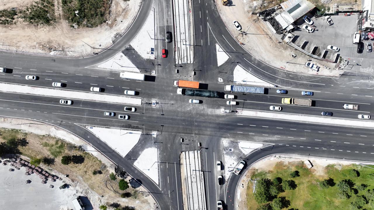 Konya’da dev ulaşım hamlesi! 15 milyon liralık yol trafiğe açıldı