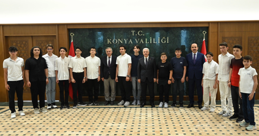 Konyada vali akin ve baskan altay sampiyonlarla bulustu SbvDCX8a.webp