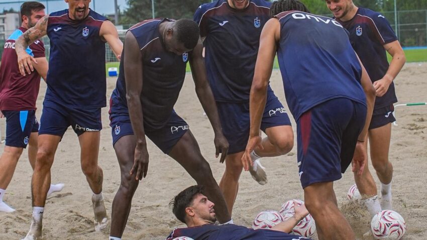 Kumda baslayan trabzonspor idmani denizde bitti 6dhZx8eI.jpg