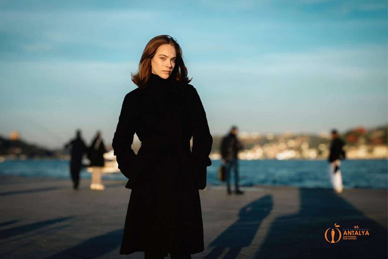 Leyla smyrna cabas kimdir leyla smyrna cabas nereli kac yasinda gHIGL3Od.jpg