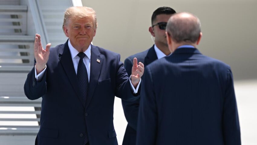 Lubnan basini trump turkiyenin fikrini uyguluyor netanyahuya cagri IQObbamm.jpg