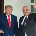 Lubnan lideri trumpa hayranligini dile getirince aferini kapti sizin gibi buyuk bir baskan ile 4bd5OCxE.jpg