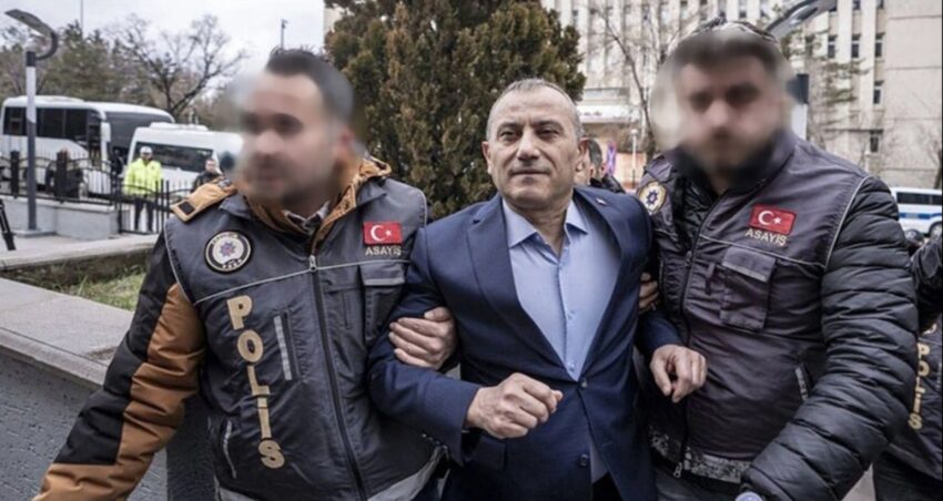 Mafyatik valinin bir zorbaligi daha cikti 7T8OPyFO.jpg