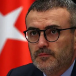 Mahir unal kimdir neden istifa etti mahir unalin yerine kim geldi n5kaUJAR.png