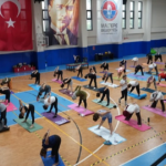 Maltepeli kadinlara ucretsiz yoga destegi 4XmBNhXD.webp