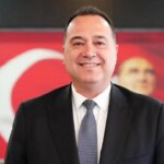Manisa buyuksehir belediye baskani besim dutlulu chpden istifa etti AhDvhrXs.jpg