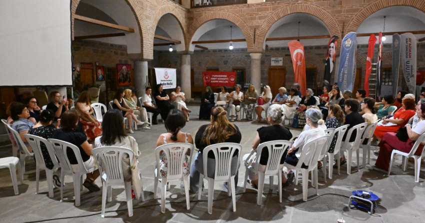 Manisali sinemaseverler toz bezi filminde bulustu adIwybLd.webp