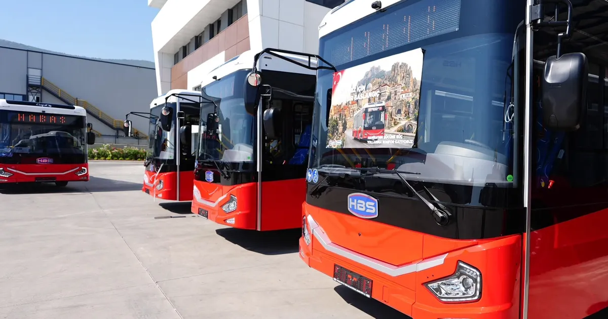 Manisa’nın ulaşım filosunu 15 yeni otobüs