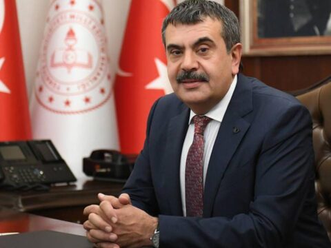 Mebden ogrencileri rahatlatacak karar 27 temmuza kadar Gh6CiAtC.jpg