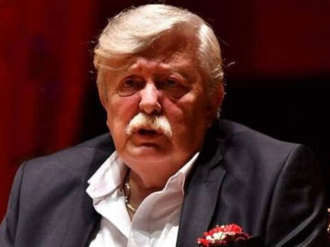Medya dunyasinin aci kaybi usta gazeteci aziz ustel hayatini kaybetti EGzEFnsp.jpg