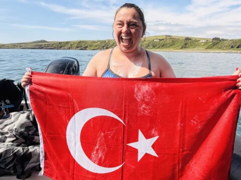 Melisa uluarslan kuzey kanalini gecen 3 turk kadin sporcu oldu LKlDLZBb.jpg