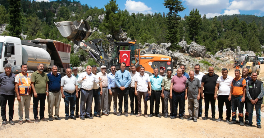 Mersin gulnarda 50 yillik yol sorunu cozuldu 9yeil86B.webp