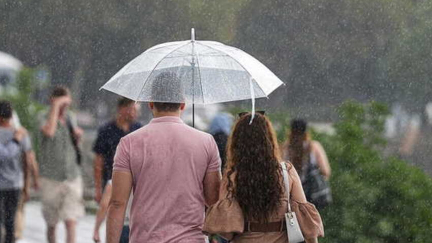 Meteoroloji kuvvetli yagis ve kuvvetli ruzgar uyarisi yapti sari kodla 2 ili uyardi aqvAr1iY.jpg