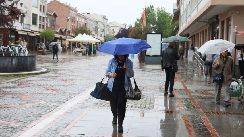 Meteoroloji son tahminini yayimladi bazi iller icin alarm verildi TeRLLMPW.jpg