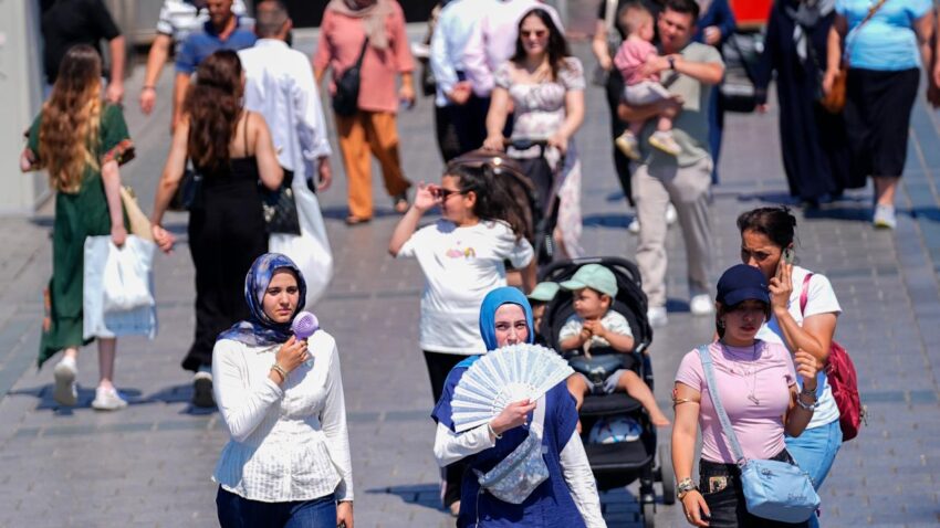 Meteoroloji uzmanindan istanbul icin kritik uyari 36 dereceyle kavrulacak yFAMMWe9.jpg