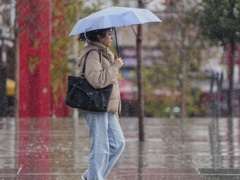 Meteorolojiden kuvvetli yagis ve ruzgar uyarisi ti2zfbAZ.jpg
