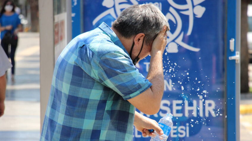 Meteorolojiden o buyuksehir icin kritik uyari 40 dereceye varan sicaklik bekleniyor ZDrLWFc5.jpg