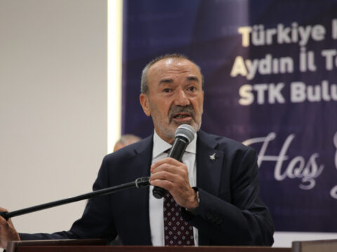 Mhpli yildirim dubai ornegi ile terorsuz turkiyeyi anlatti BcSN6dsK.jpg