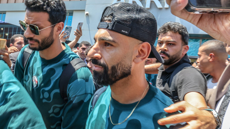 Mohamed salah adim adim besiktasa b1mTrf9g.jpg