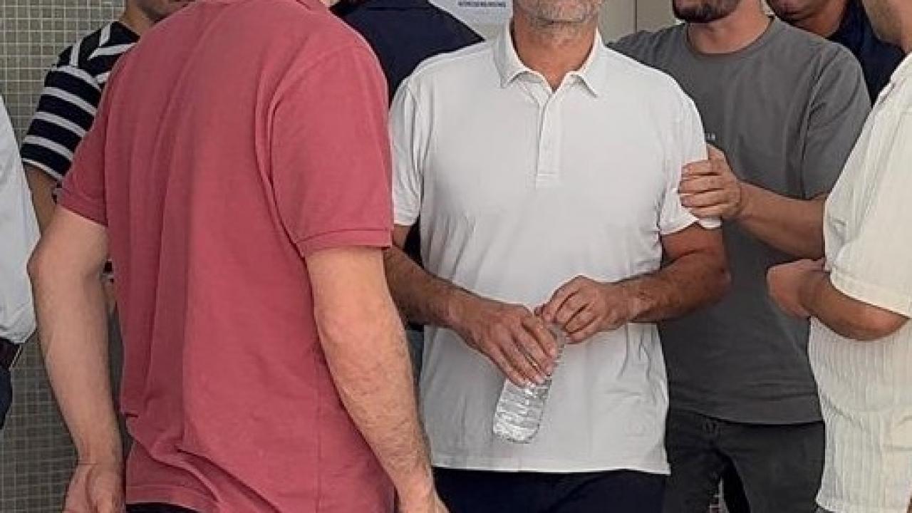 Nasuh Mahruki tutuklandı! 15 Temmuz’la ilgili skandal paylaşım yapmıştı…