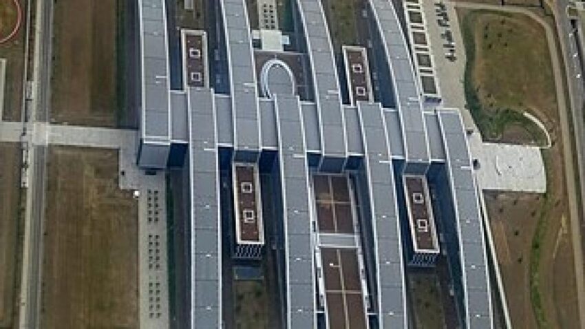 Nato karargahinda casusluk alarmi 1 tutuklu 7jHURX3D.jpg