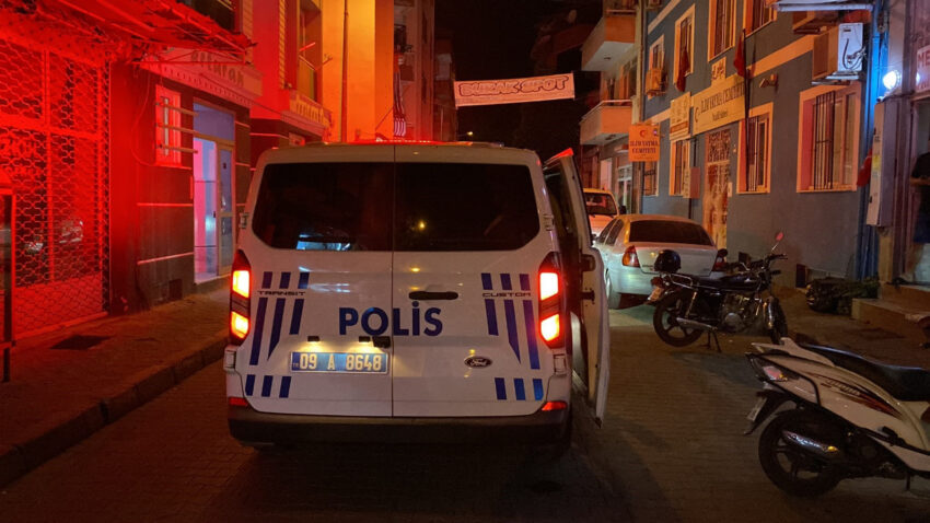 Nazillide bicakli kavga bir genc hastanelik oldu ObTMFhXm.jpg