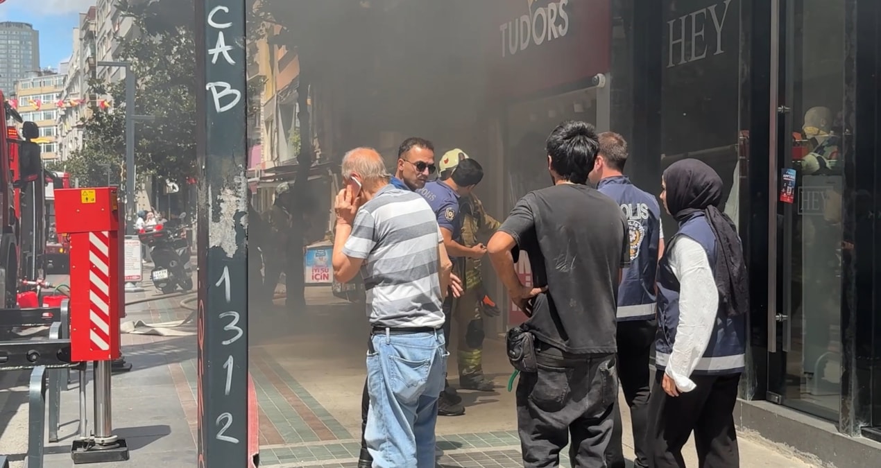 Nişantaşı’nda 7 katlı binada korkutan patlama