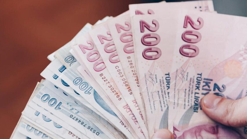 Ogrenciler icin yeni ucret karari yokten 25 kurali geliyor 2ct76Yxg.jpg